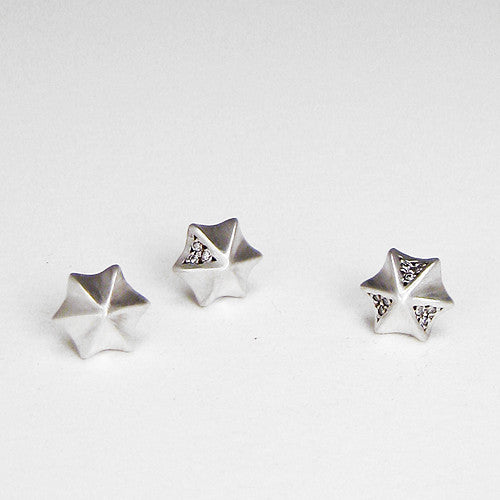 meringue stud